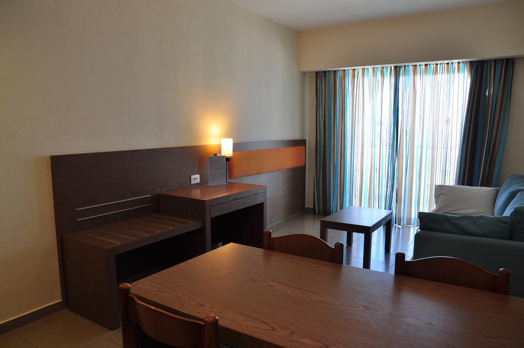 Sea Melody Beach Hotel Apartments Ialysos  Phòng bức ảnh
