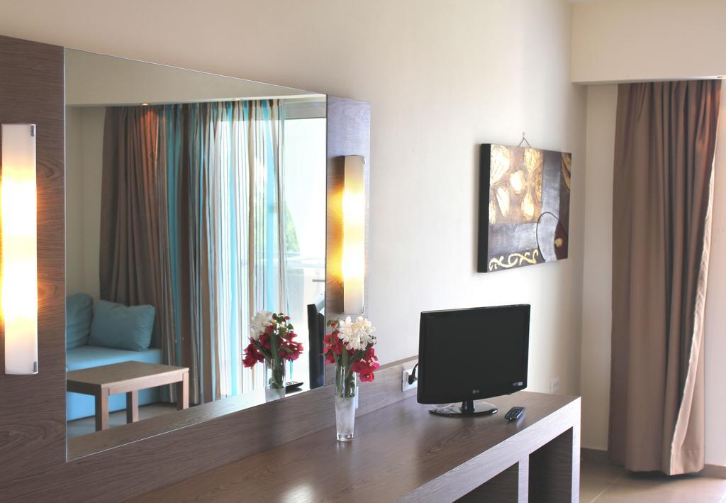 Sea Melody Beach Hotel Apartments Ialysos  Phòng bức ảnh