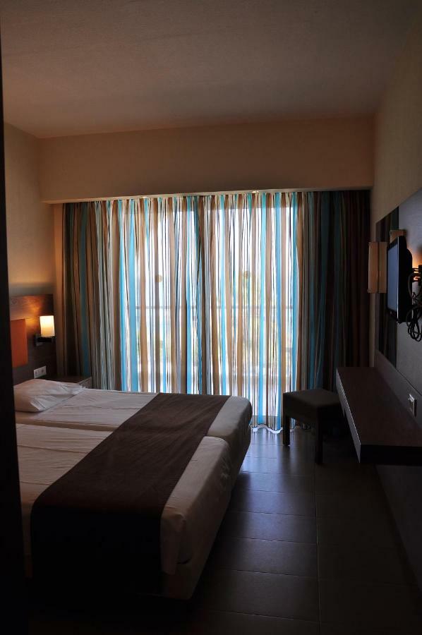 Sea Melody Beach Hotel Apartments Ialysos  Ngoại thất bức ảnh